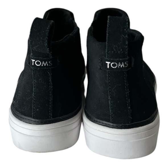 TOMS Black Slip-On Faux Suede Sneakers Black Size 7.5 - Picture 6 of 10